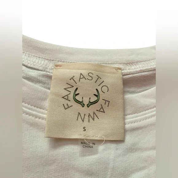 Fantastic Fawn Fourth of July stars & stripes sequins flip flops graphic tee s - Picture 7 of 9